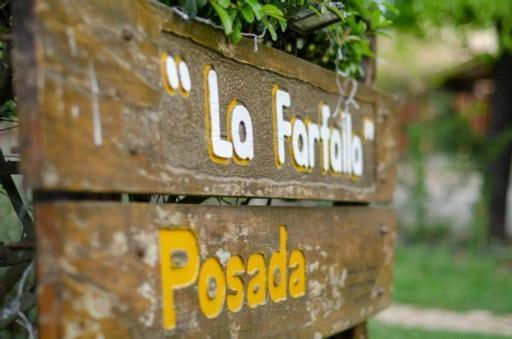 Hosteria La Farfalla Chos Malal Exteriör bild
